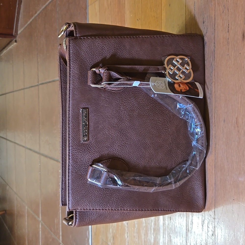 NWT Daisey Fuentes Purse